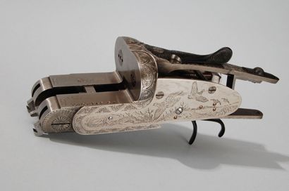 Fitted for double triggers.