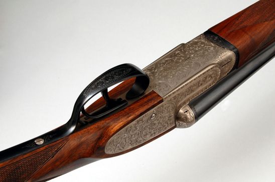 Ugartechea Model 257 sidelock shotgun: detail 3 of 4